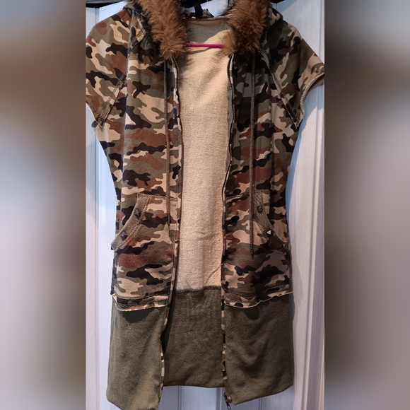 Zip-Up Camouflage Mini Dress (NWT) - Picture 6 of 6